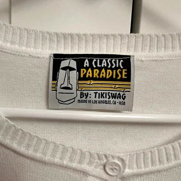 Classic Paradise by Tikiswag, Disney Jungle Cruise inspired embroidered cardigan - Picture 3 of 4